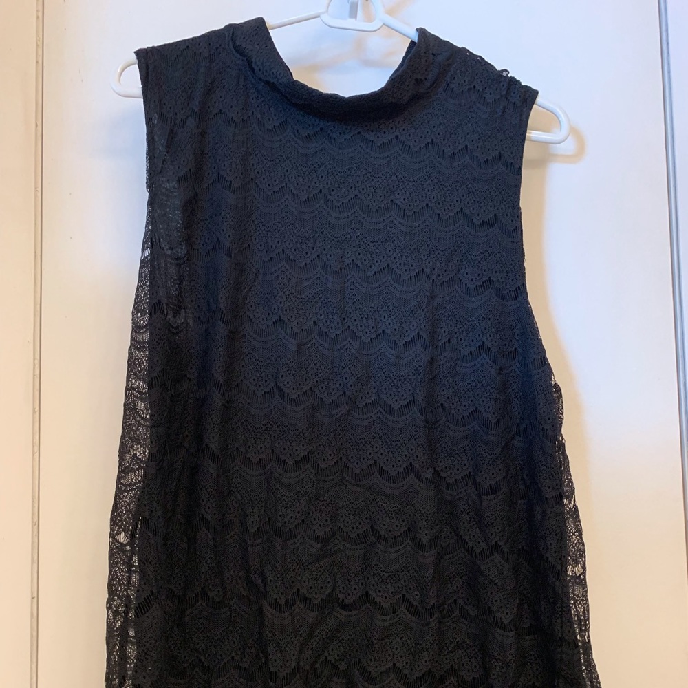 Banana Republic Black Lace Sleeveless Mockneck Top
